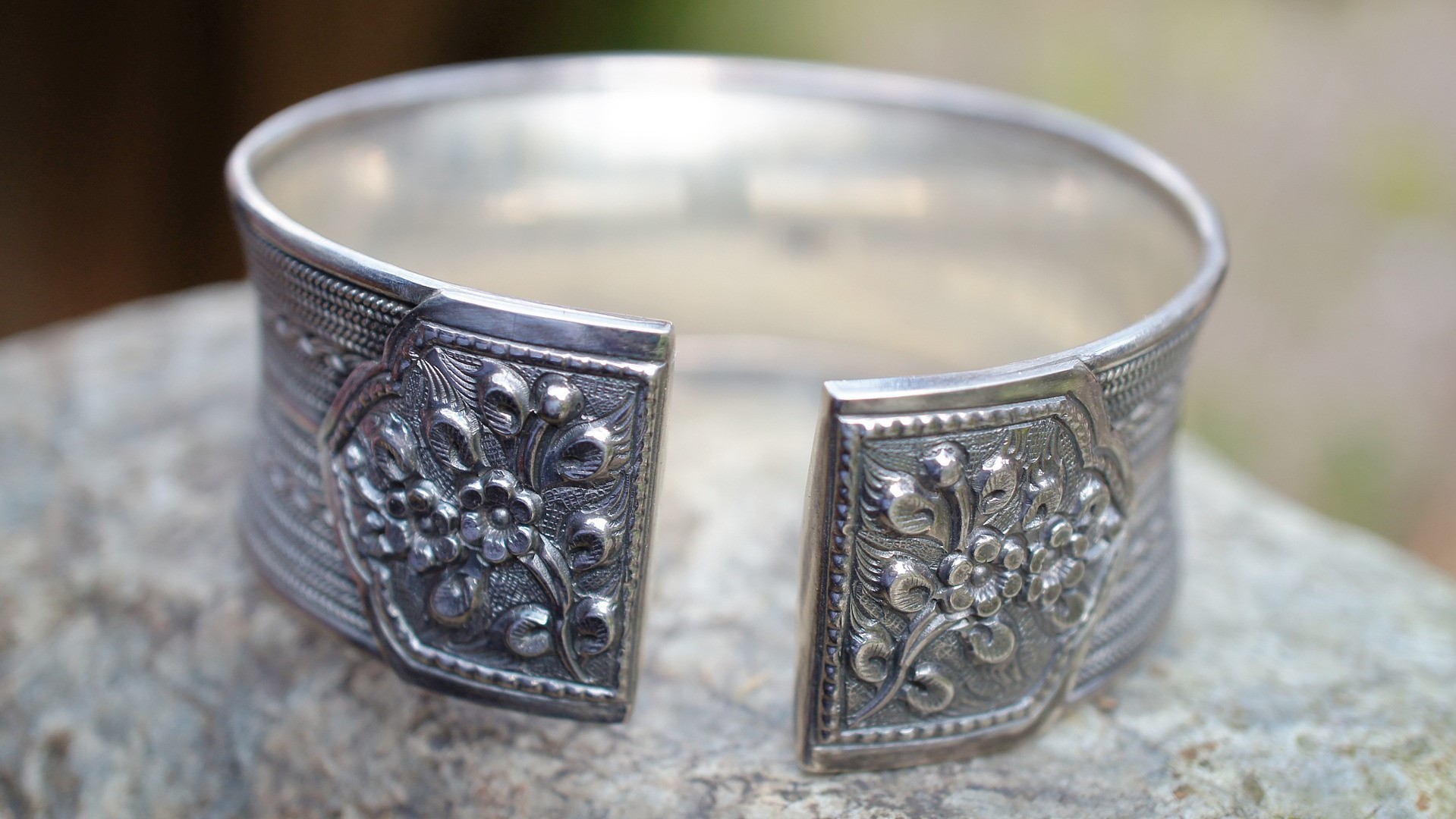 お家で簡単 シルバーアクセサリーのお手入れ方法 スタッフ ブログ Coen コーエン 公式ファッション通販 お家で簡単 シルバーアクセサリーのお手入れ方法 スタッフ ブログ Coen コーエン 公式ファッション通販